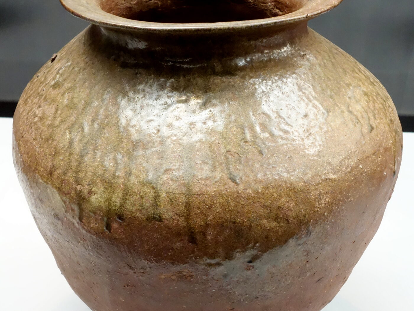 Tokoname-yaki Kyusu Teapot — Kitsusako ‘Rasen’ Spiral 330ml with Latest Ceramic Strainer (¥4,180 / ≈$28 USD) [2026 Buyer’s Guide]