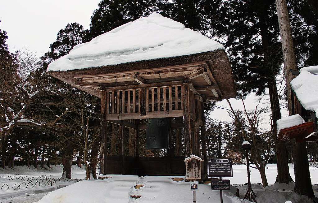 The belfry of Mōtsū-ji in Hiraizumi