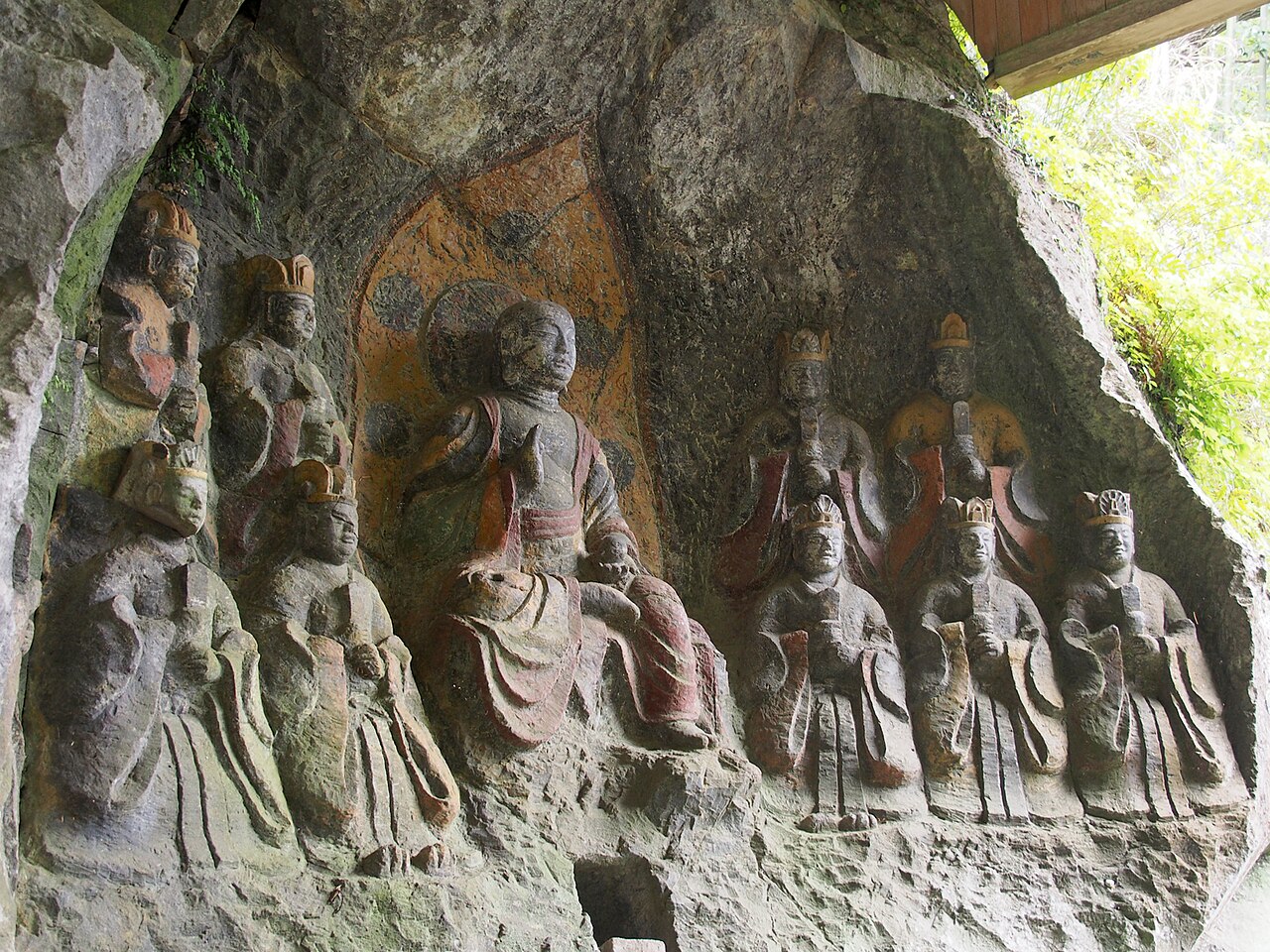 The Usuki Stone Buddhas of Oita Prefecture, a National Treasure