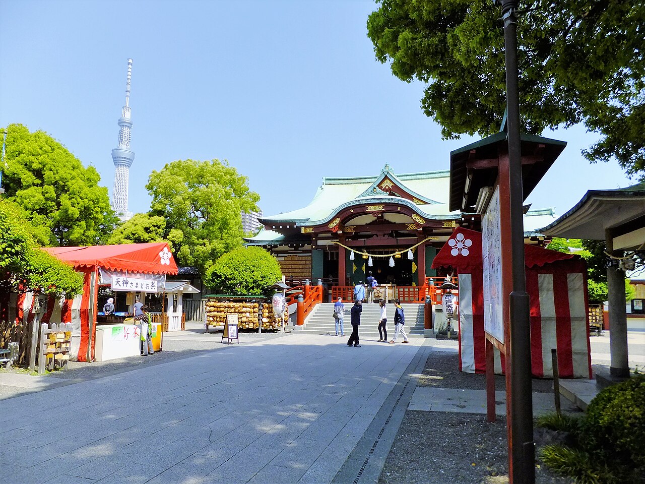 Kameido Tenjin Shrine with its red drum bridge and wisteria in Koto ward, Tokyo