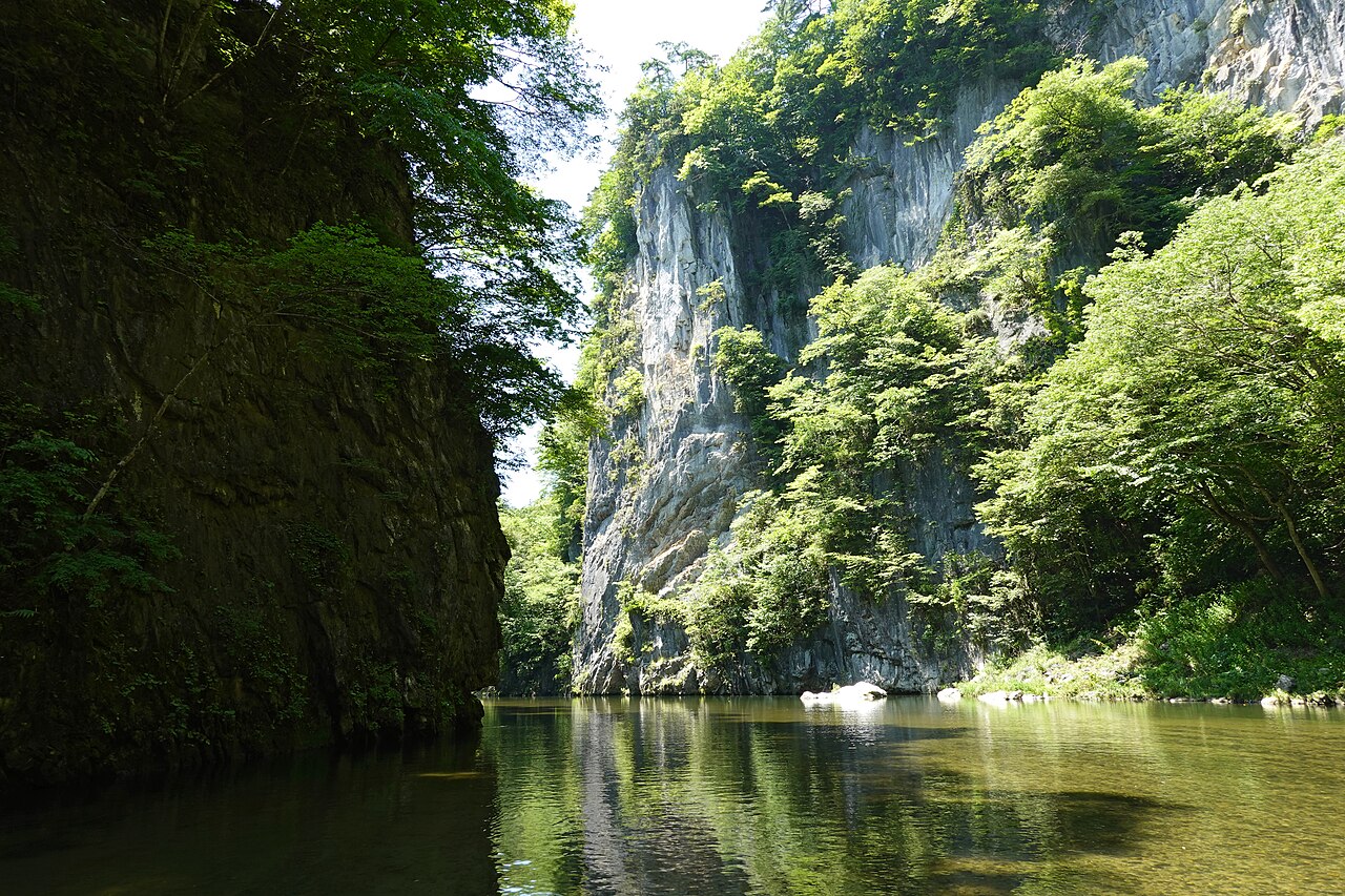 Geibikei Gorge in Iwate, a forested inland river landscape
