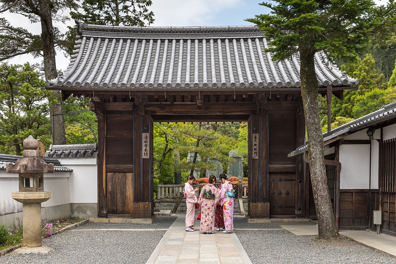 The North Gate of Kiyomizu-dera temple in Higashiyama, Kyoto