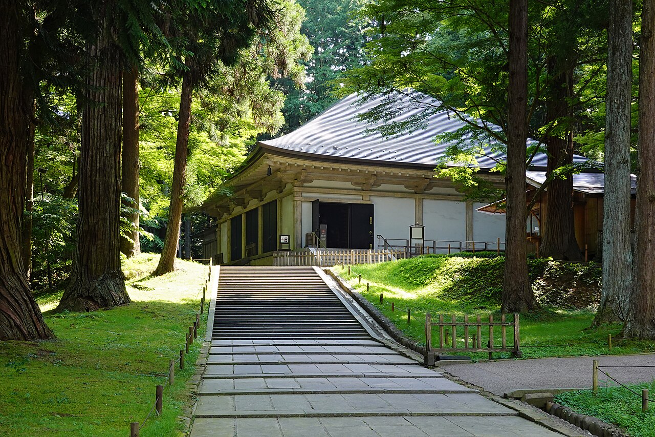Chuson-ji's Konjiki-do golden hall at Hiraizumi, Iwate