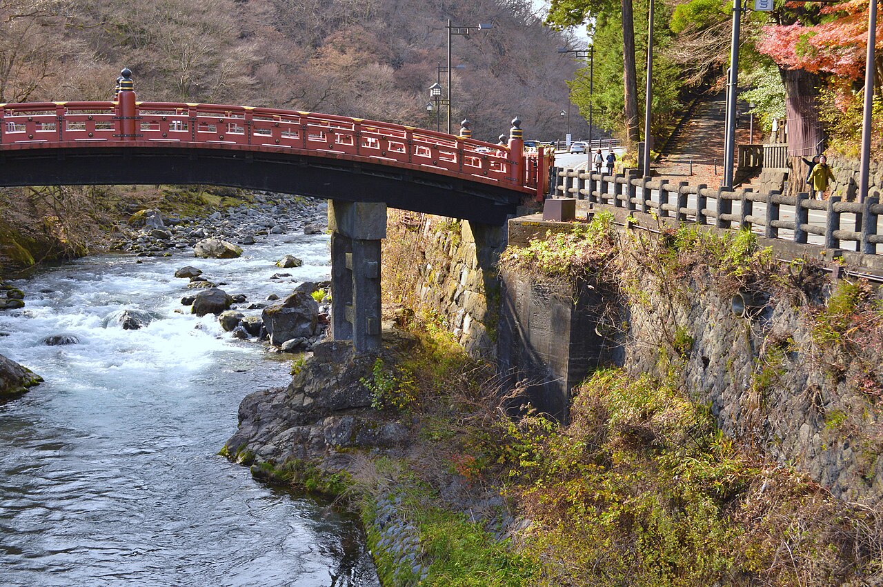 The vermilion Shinkyo bridge at the entrance to Nikko's shrine precinct