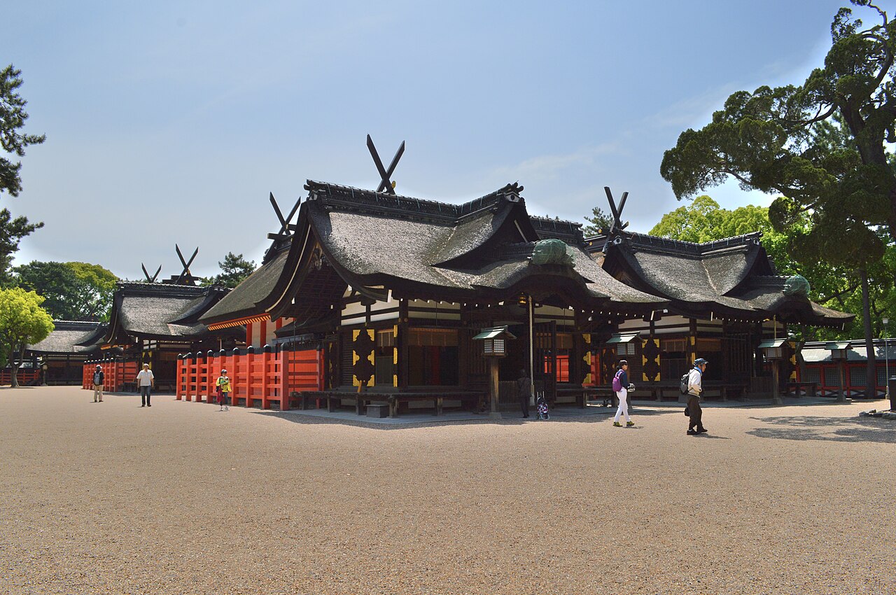 Sumiyoshi Taisha shrine precinct in Osaka