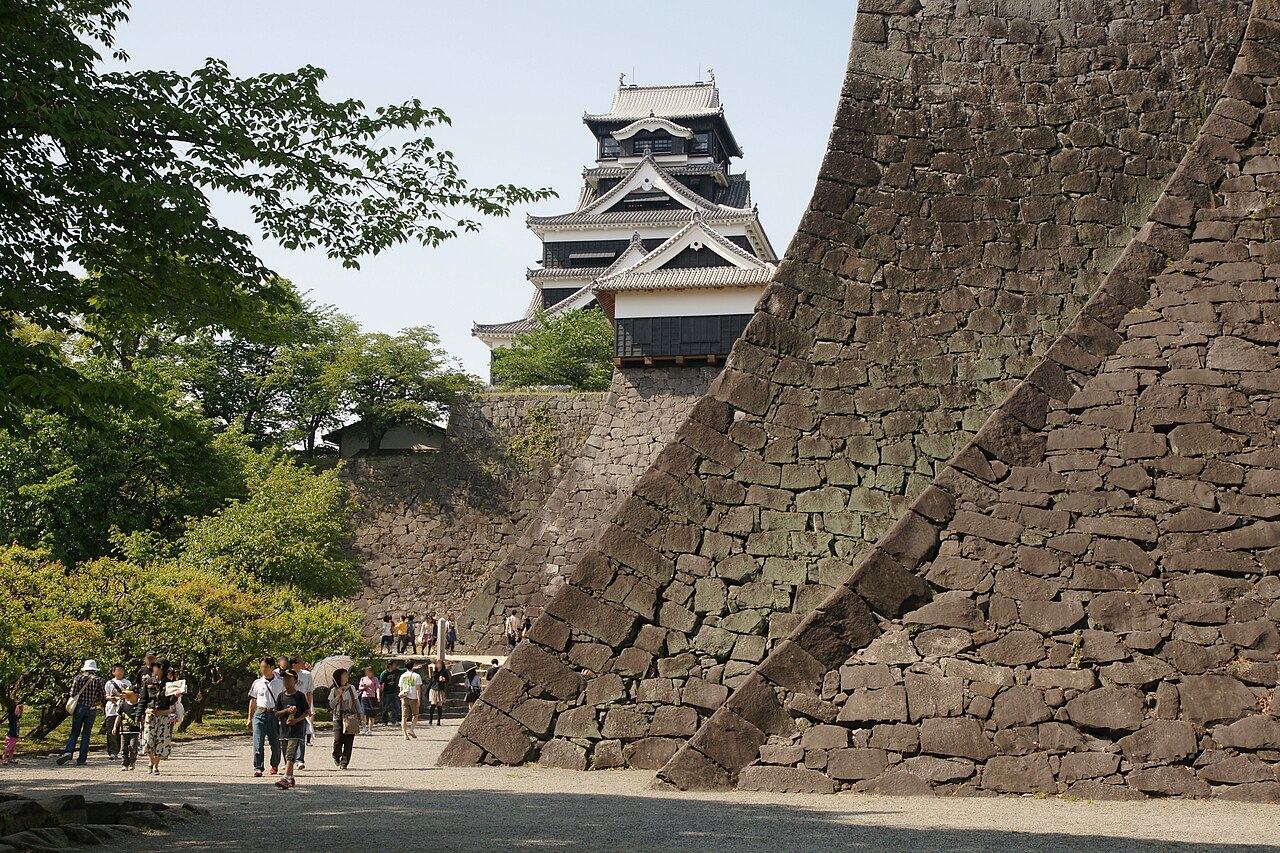 Kumamoto Castle, seat of the Hosokawa lords