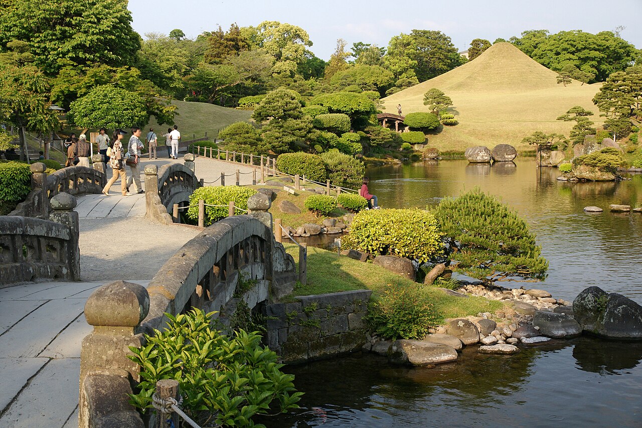 Suizen-ji Jojuen, the Hosokawa clan's strolling garden in Kumamoto