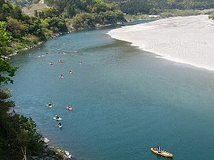 The strikingly clear, blue-green water of the Niyodo River in Kōchi